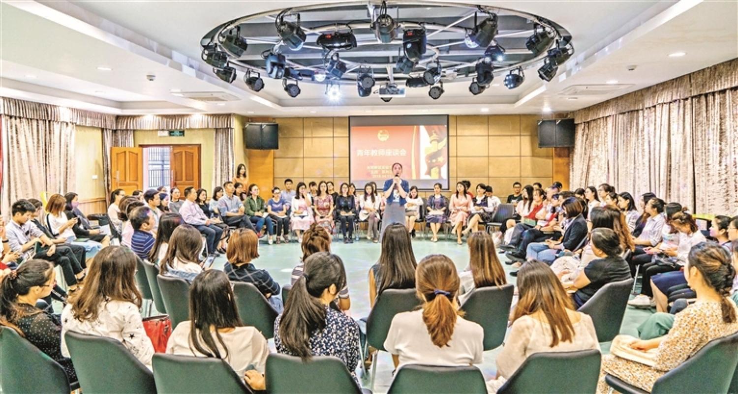 锻造名校名师名课 “教育强区”照进现实